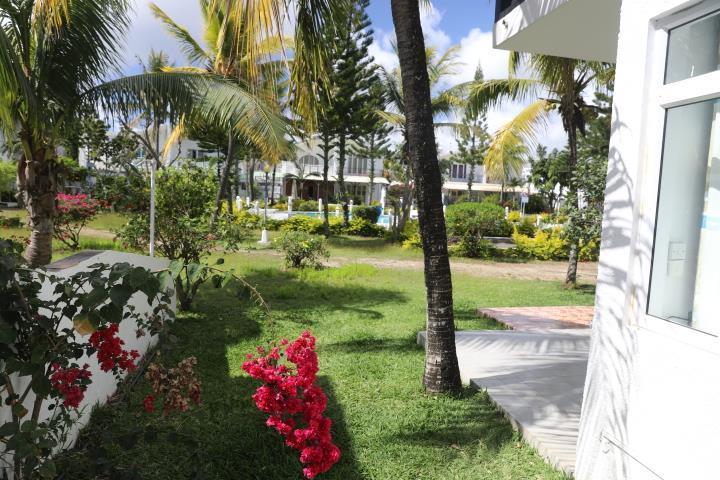 La Francaise Hotel Pereybere Beach Buitenkant foto