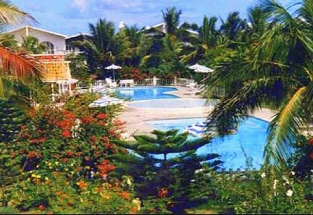 La Francaise Hotel Pereybere Beach Buitenkant foto