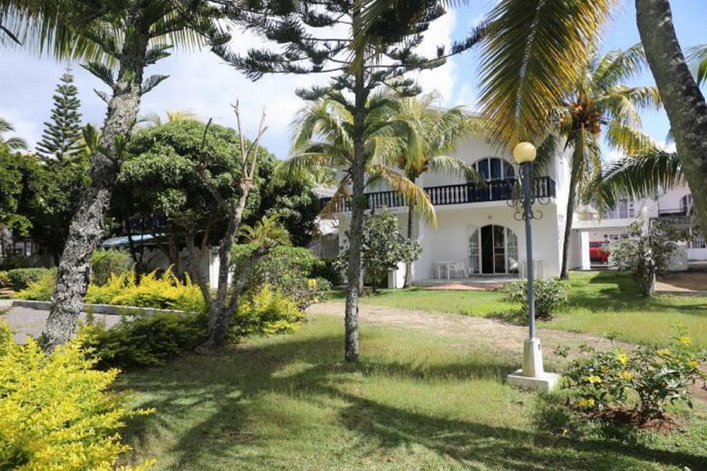 La Francaise Hotel Pereybere Beach Buitenkant foto