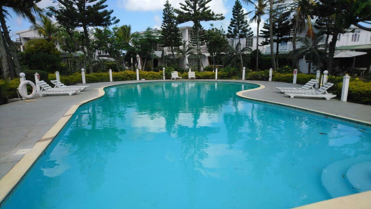 La Francaise Hotel Pereybere Beach Buitenkant foto